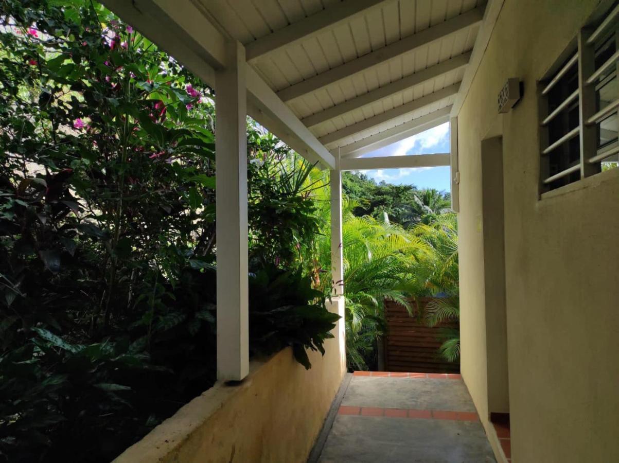 Villa Azur B Bouillante Exteriér fotografie